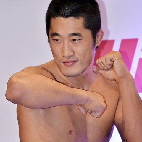 김동현 사진