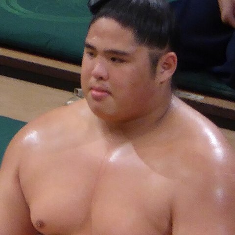 Tsuyoshi Kamiyama 사진