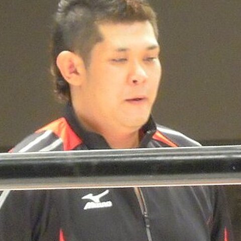Yoshinori Sasaki 사진